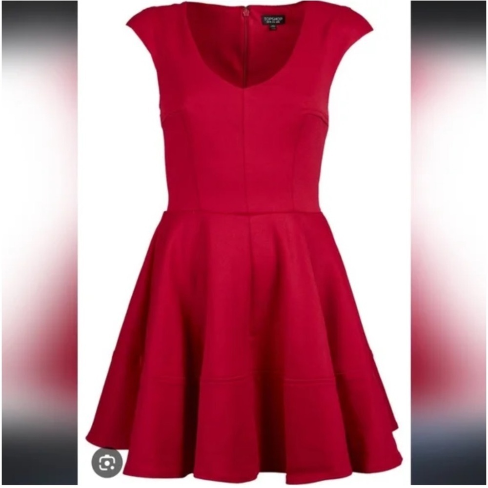 Topshop sleeveless formal mini dress Red with a v-neckline flared skirt Size 8